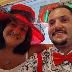 Meet your Posher, Sherry